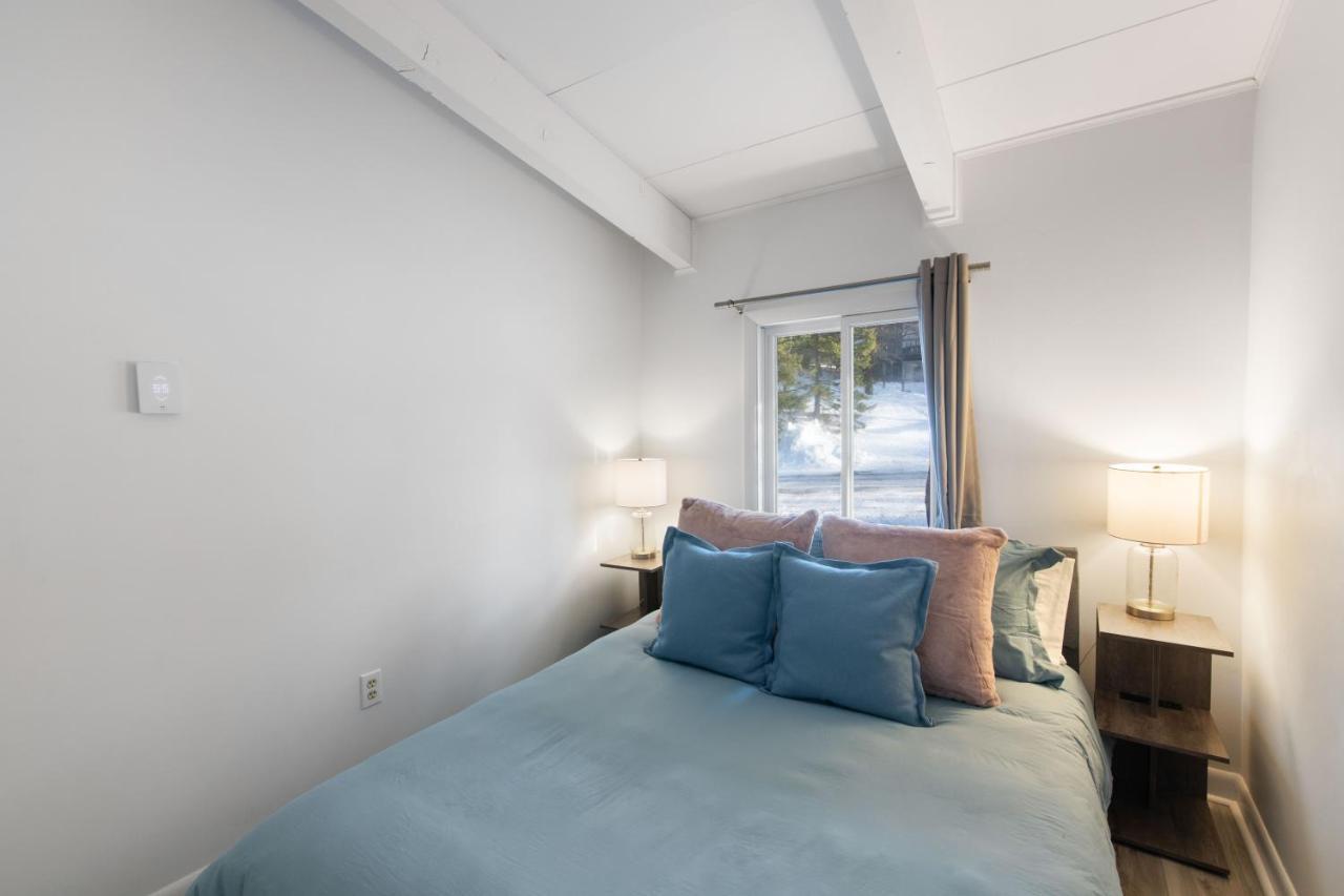 Vermont Getaway! Newly Renovated! Stratton Valley Exterior photo