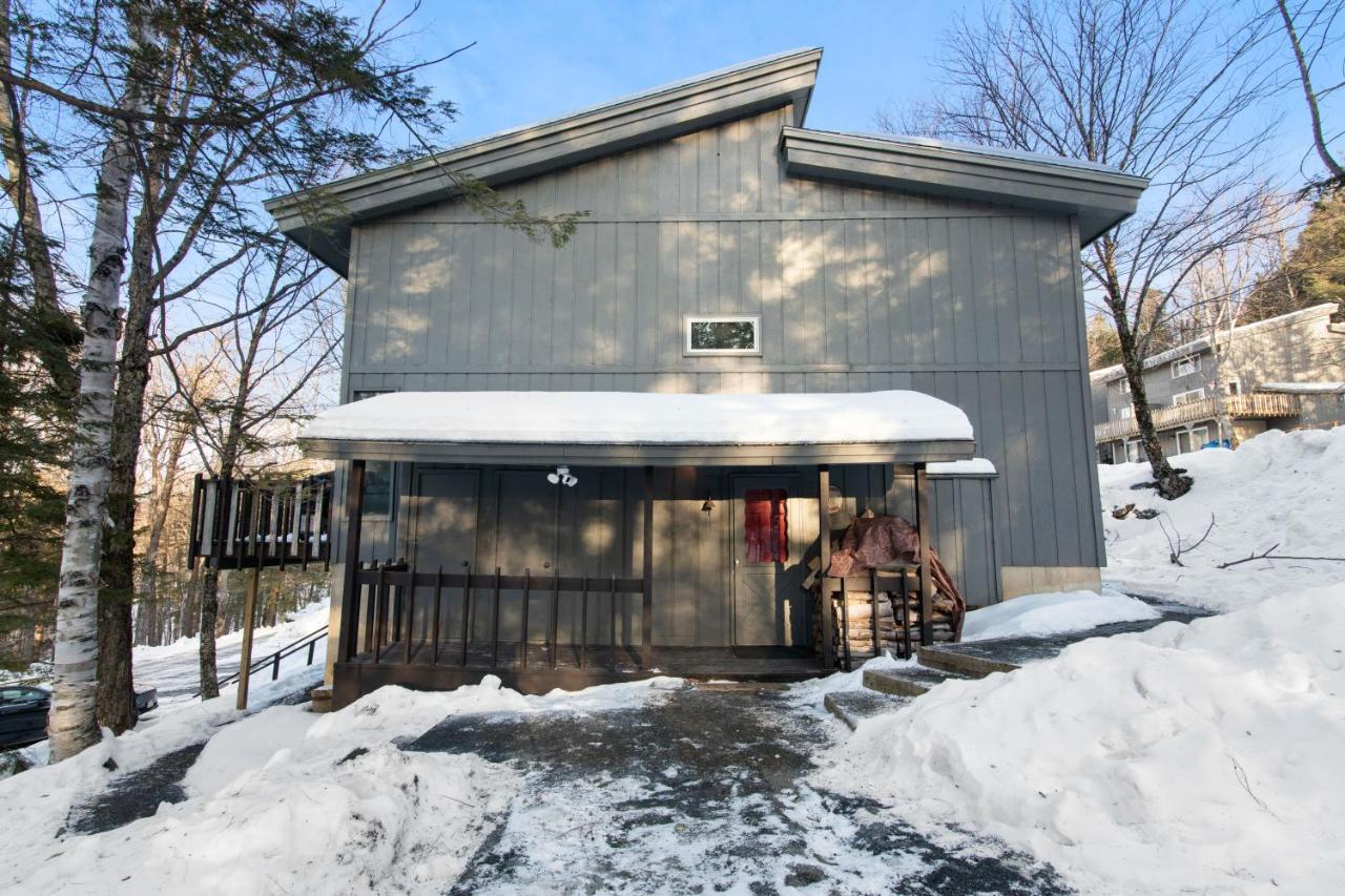 Vermont Getaway! Newly Renovated! Stratton Valley Exterior photo